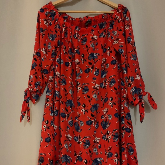 Floral Dress - Picture 1 of 2